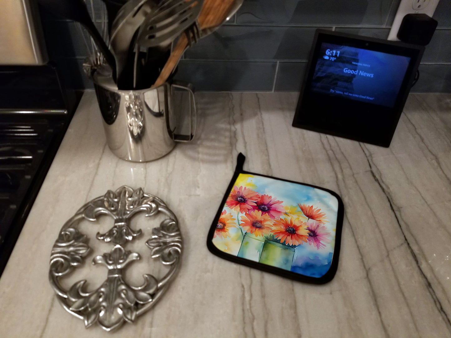 Gerbera Daisies in Watercolor Pair of Pot Holders