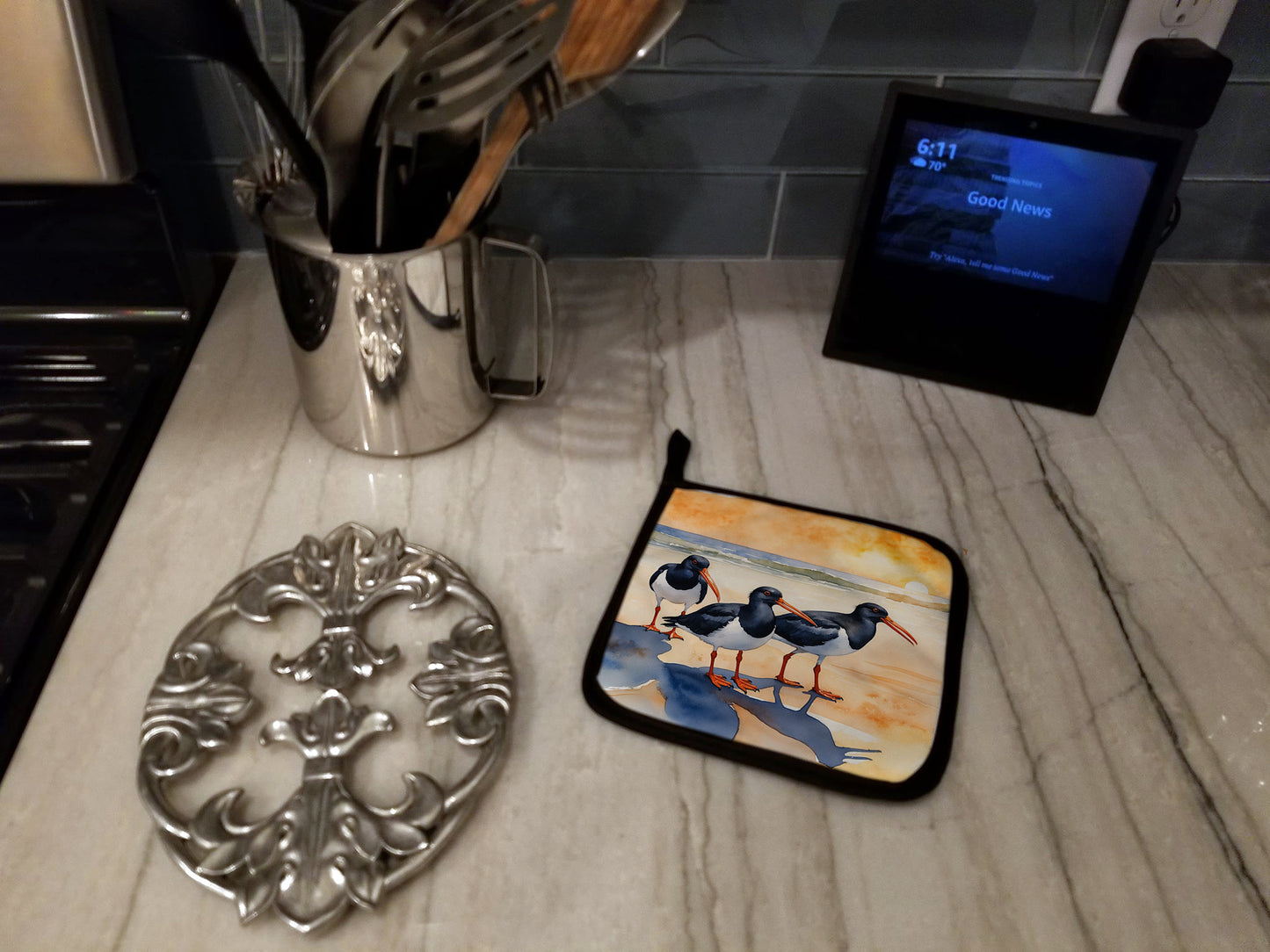 Oystercatchers Foraging Pair of Pot Holders