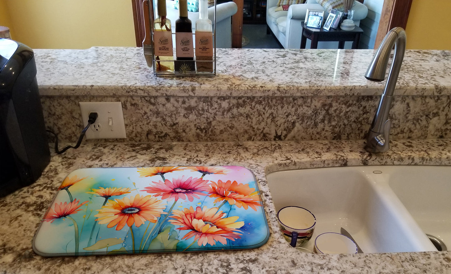 Gerbera Daisies in Watercolor Dish Drying Mat