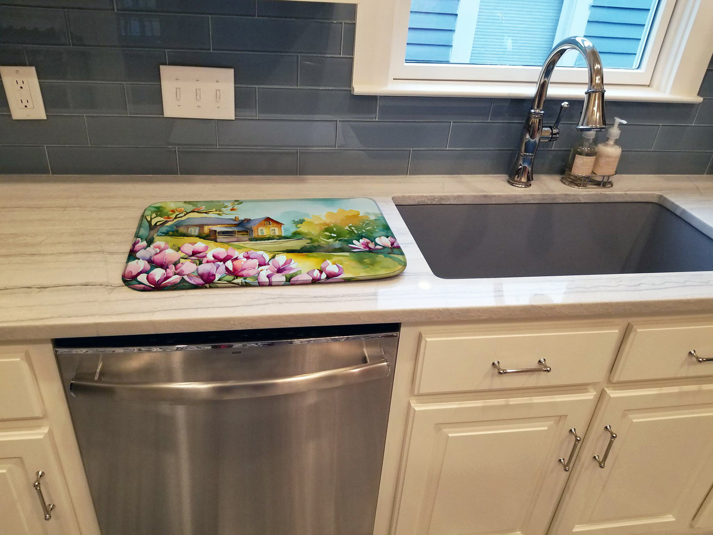 Louisiana Magnolias in Watercolor Dish Drying Mat