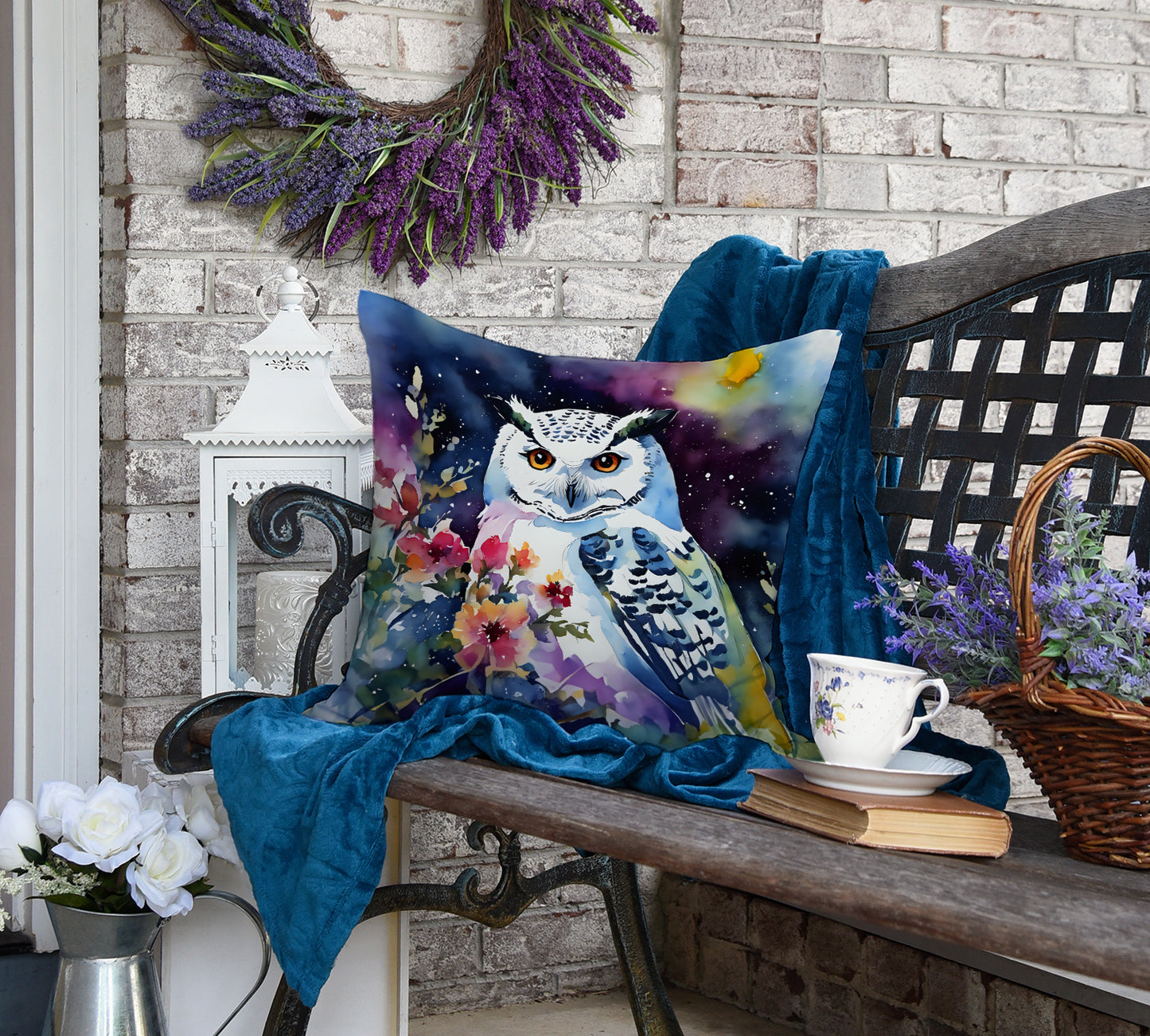 Snowy Owl Throw Pillow