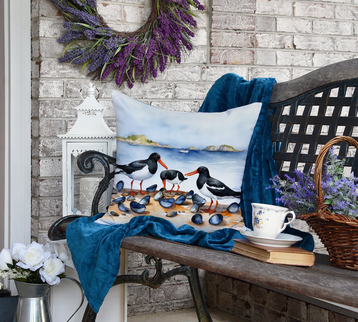 Oystercatchers Feeding Throw Pillow