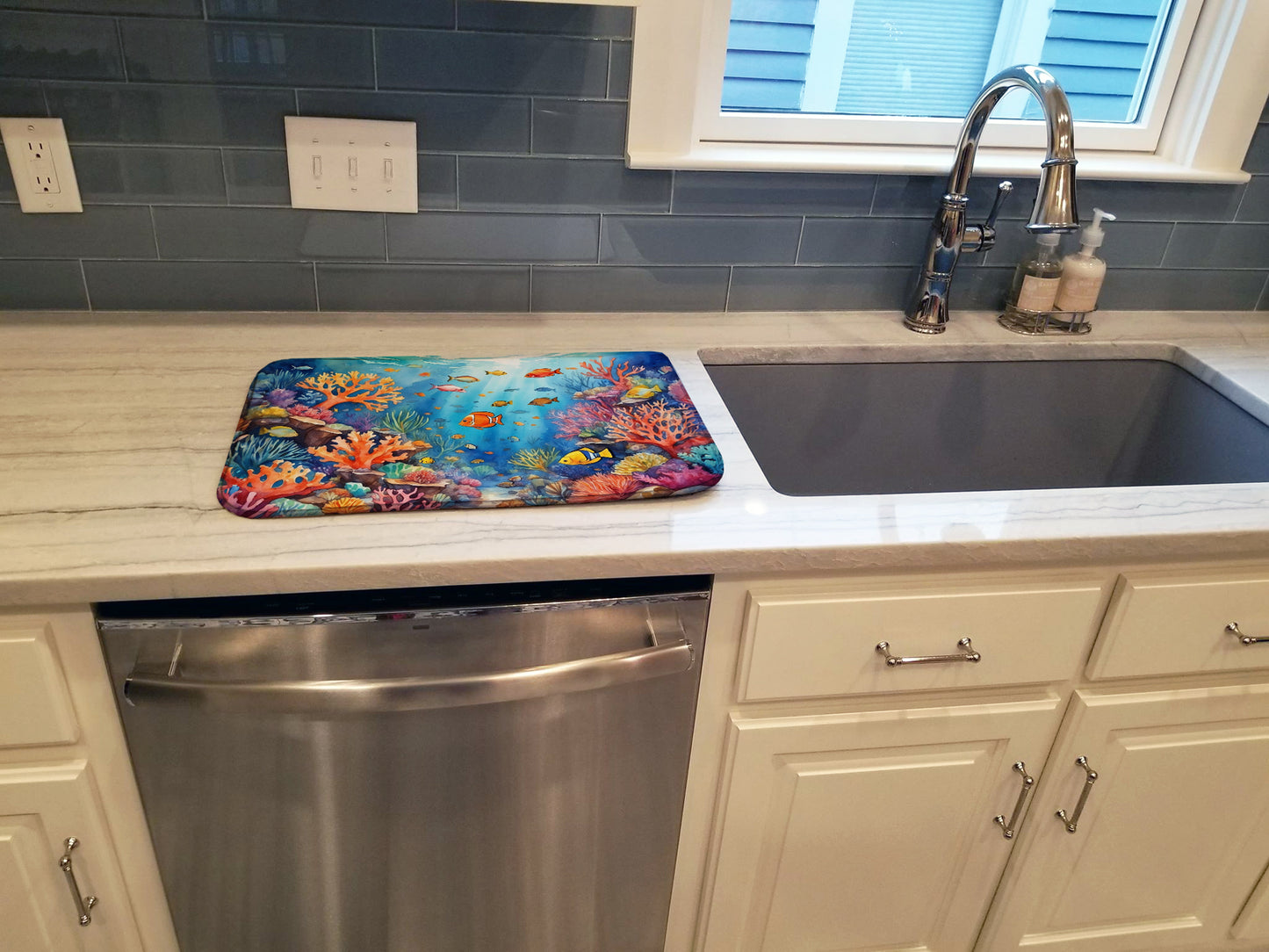 Coral and Fish Dish Drying Mat